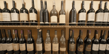 European-Markets-Close-Lower-as-Alcohol-Companies-React-to-U.S-.Tariff-Threats