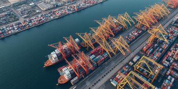 Vietnamese-Exporters-Positioned-to-Benefit-from-Global-Supply-Chain-Shifts