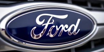 Ford Expects $1.5bn Profit Impact Due to Trump Tariffs