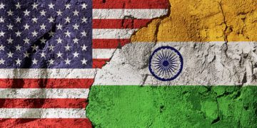 Cracked wall displaying the US and Indian flags, symbolizing a fractured relationship. - Supply Chain News
