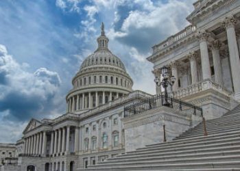 US Supreme Court Schedules November Hearing on Trump-Era Tariffs