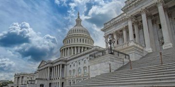 US Supreme Court Schedules November Hearing on Trump-Era Tariffs