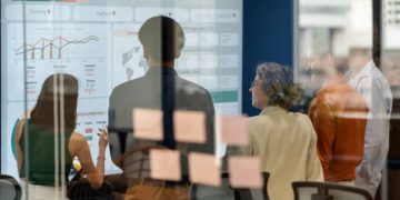 Modi and Xi Meet: Tariffs Shape India’s Diplomatic Balancing Act