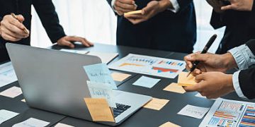 U.S. Tariff Threat Met with Firm Response from China, Calls Grow for Dialogue