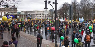 Markets Rally as Trump Suggests Flexibility on Planned China Tariffs