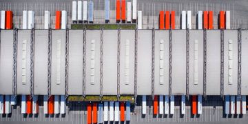 US to Impose 25% Tariff on Imported Medium and Heavy-Duty Trucks