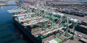 Port of Long Beach Responds Swiftly to Container Incident, Operations to Resume Soon