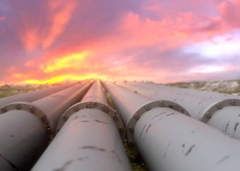 US Eases Oil Sanctions Amid Supply Disruptions, Impact on Prices Remains Uncertain