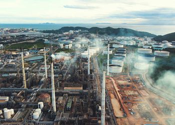 IMF Sees Philippine Recovery by 2027 if Oil Shocks Ease