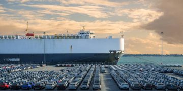 US Considers Higher Tariffs on Canadian Auto Imports