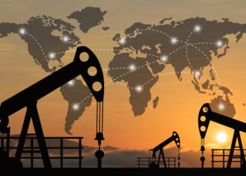Energy Supply Chains Adapt as Global Oil Trade Navigates Market Shifts