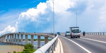 Vietnam Opens New Automotive Logistics Route